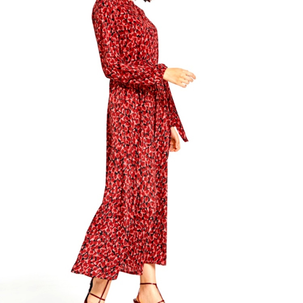 Dress for sale-crepe material-size 44